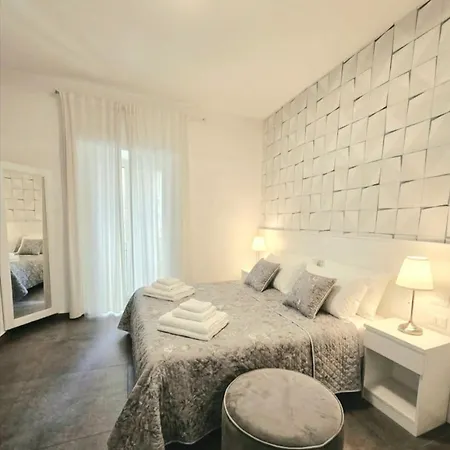 Apartamento Albatros Suites&rooms *