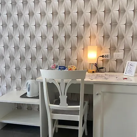 Albatros Suites&rooms * Neapel