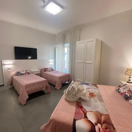 Albatros Suites&rooms *